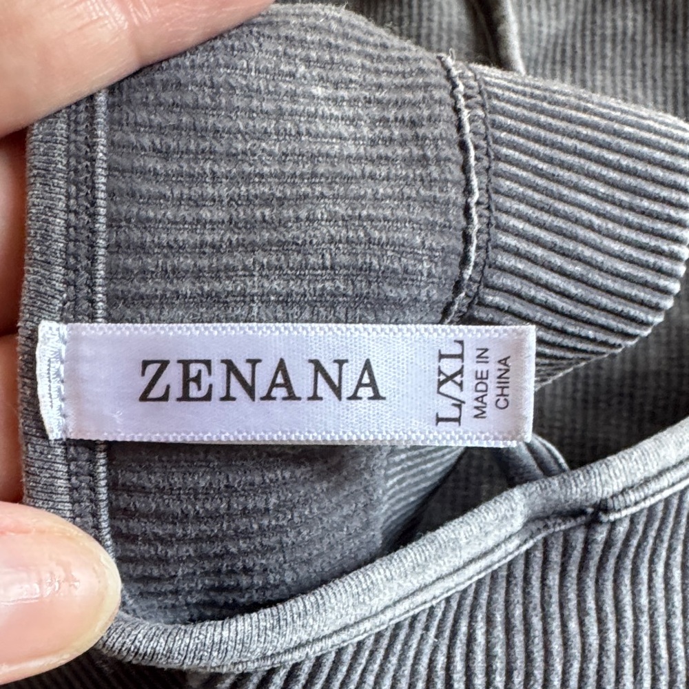 Zenana Outfitters Charcoal Ribbed Top - Picture 2 of 5